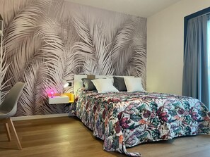 Comfort Double Room, Garden View | In-room safe, desk, laptop workspace, blackout drapes - FLORIDA 7 (Pertegada)