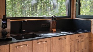茶具/咖啡用具、冰箱、微波炉、烤箱
