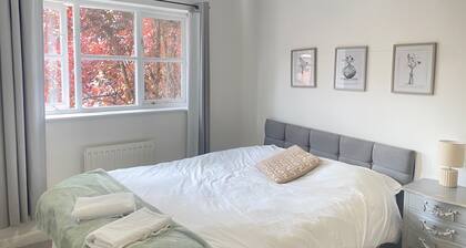 London Dream House - 4 Bedrooms