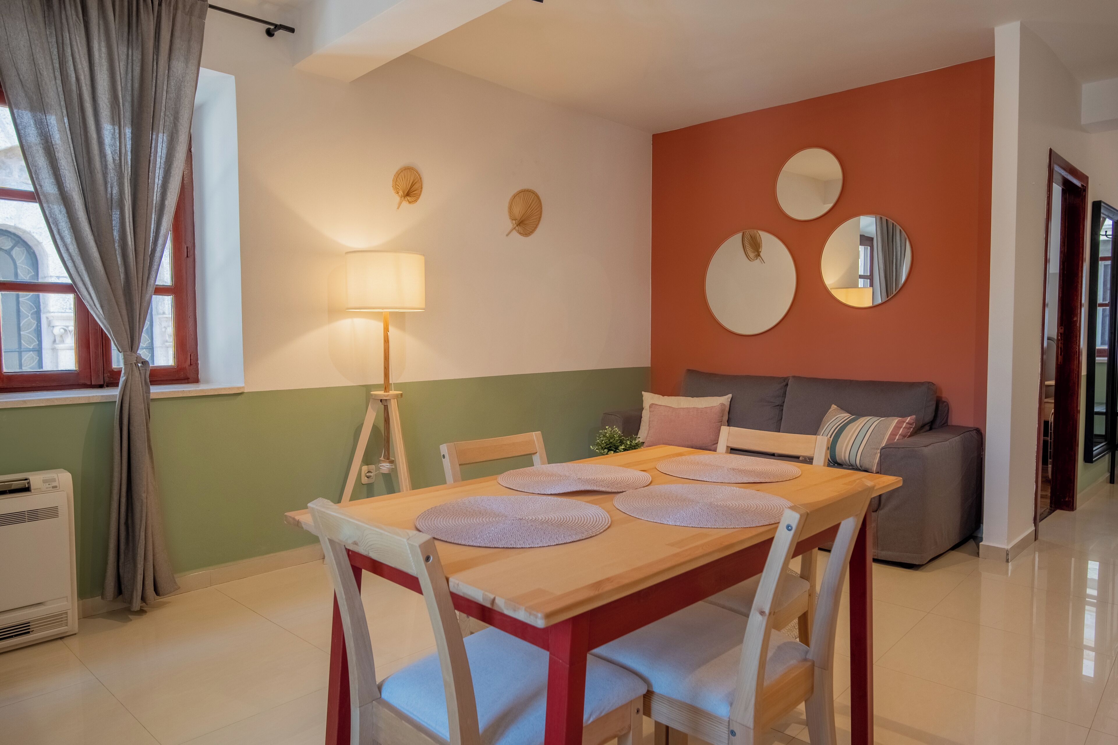 Apartment, 1 Bedroom, City View | Living area