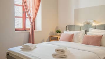 Apartment, 1 Bedroom, City View | 1 bedroom, free WiFi