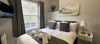 City Guesthouse 