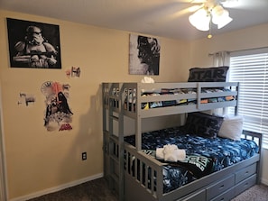 5 bedrooms, in-room safe, iron/ironing board, travel crib