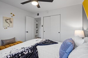 3 chambres, fer et planche à repasser, Wi-Fi, draps fournis