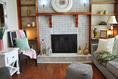 Charming Country Cottage Hideaway 3-bedroom house with WiFi and AC in Lebanon