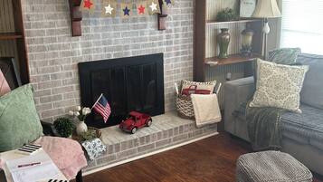 Smart TV, books