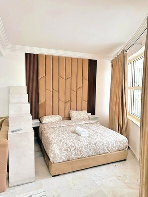 1 bedroom, WiFi, bed sheets