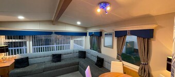 Millfield Holiday Park - The Sandhurst K26