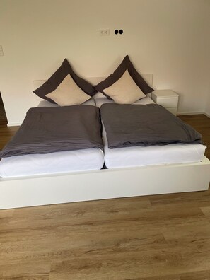 3 Schlafzimmer, WLAN, BettwÀsche