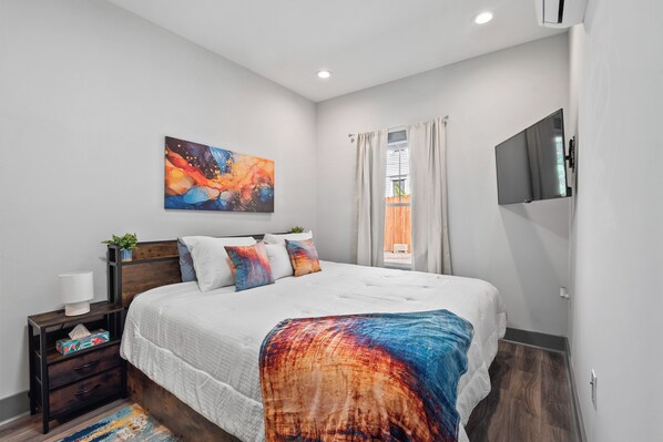 1 bedroom, desk, iron/ironing board, free WiFi