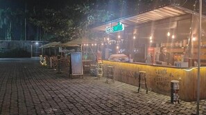 Bar (on property) - Hotel Sofia Juanda Surabaya (Sidoarjo)