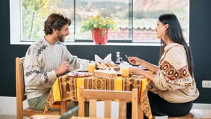 Bao gồm bữa sáng kiểu Âu hàng ngày 
