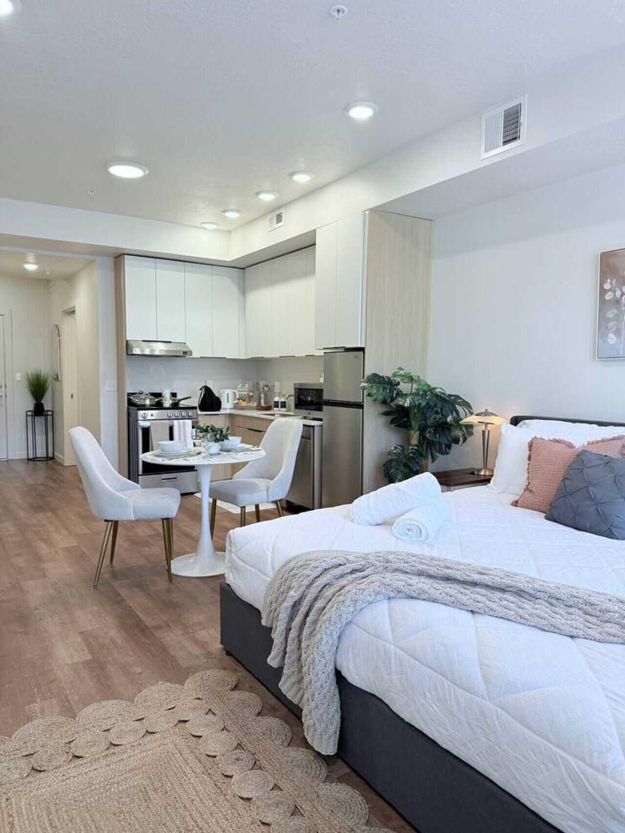 1 quarto, escrivaninha, ferros/tábuas de passar roupa, Wi-Fi