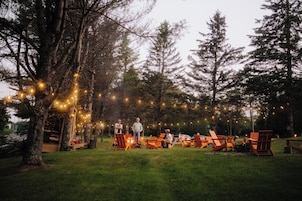 Área de parrillas y picnic