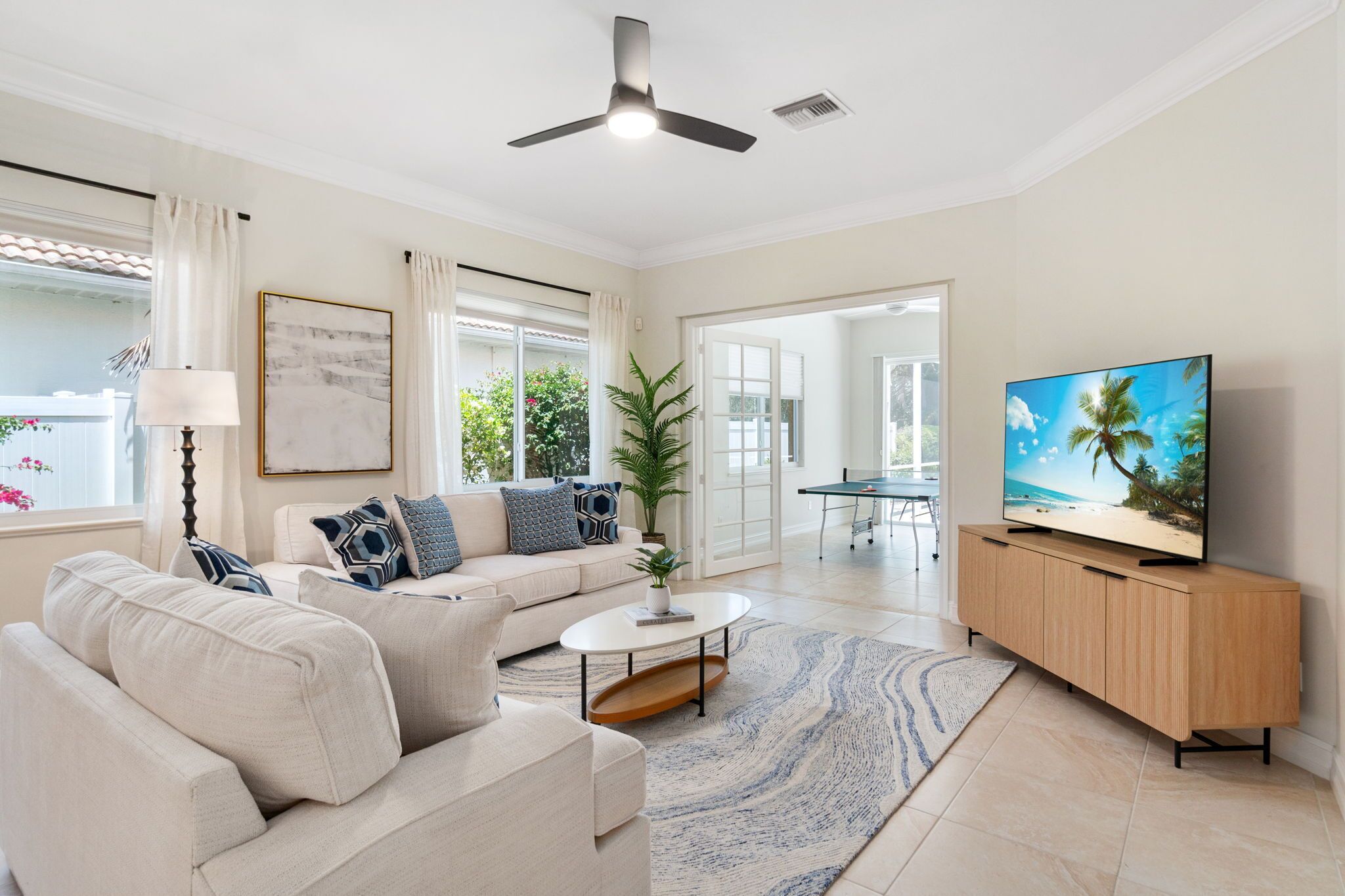 Smart TV, table tennis, books