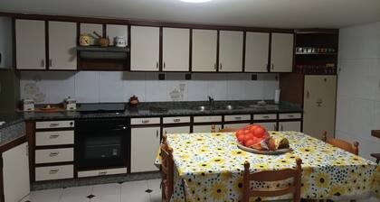 Enjoy in the nature. whole house. San Mamede mountain range. pets allowed.