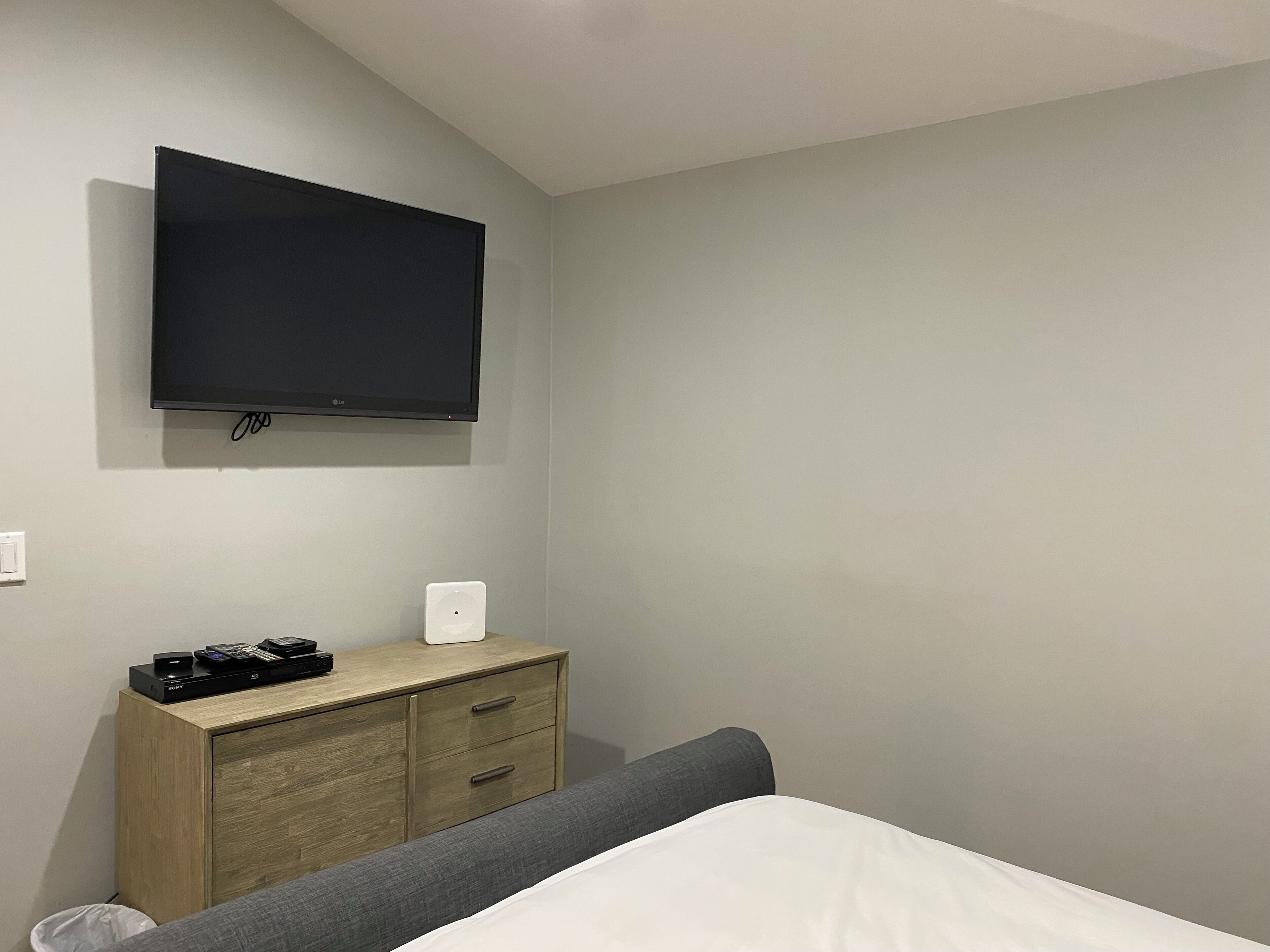 1 多间卧室、客房内保险箱、熨斗/熨衣板、免费 WiFi