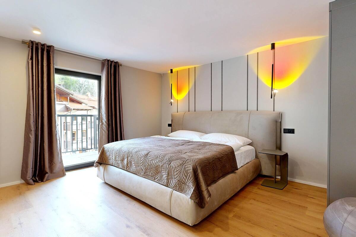 Studio – signature, bakgårdsutsikt, executive-nivå | Safe på rommet, blendingsgardiner og strykejern/-brett