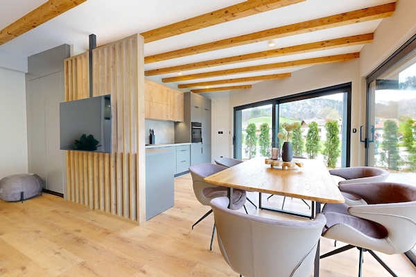 Family Apartment, Mountain View | Private kitchen | Fridge, oven, stovetop, dishwasher