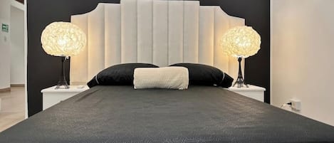 9 bedrooms, iron/ironing board, WiFi, bed sheets