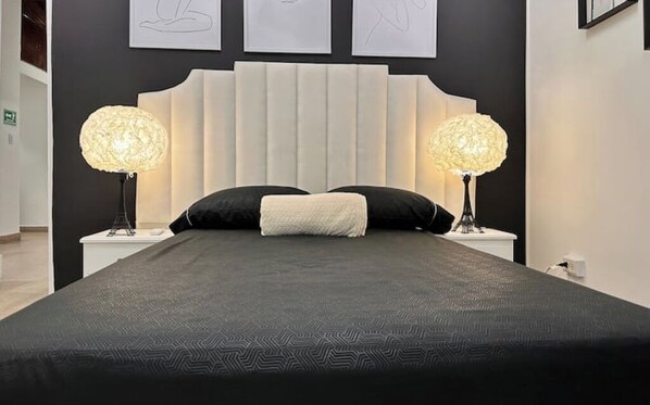 9 chambres, fer et planche à repasser, Wi-Fi, draps fournis