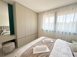1 室のベッドルーム、インターネット、ベッドシーツ