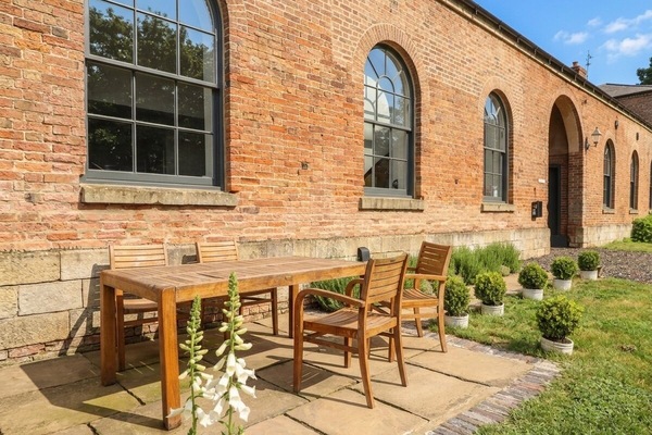 Cottage | Outdoor dining