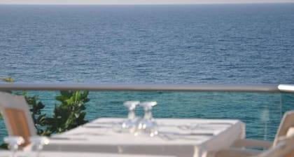 Diapolis hotel