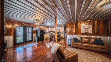 Smart TV, DVD player