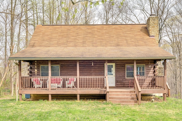 Unionville Vacation Rental | 3BR | 2BA | 2,100 Sq Ft | 6 Steps Required