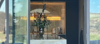 Villa Eleonora Italia, a luxurious, spacious private vacation villa