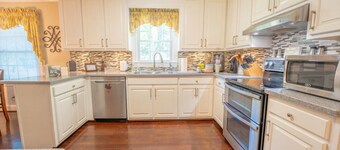 Martinsville Gem | Fireplace, Pets, Near the Park