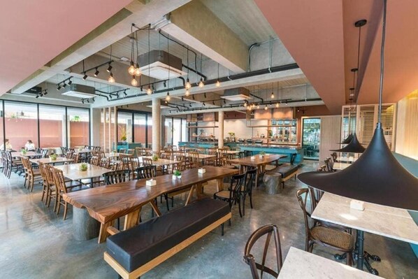 Dining - Koon Hotel Sukhumvit (Samut Prakan)