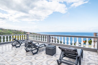 Golden Coast B by Homie