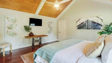 3 camere, una scrivania, ferro/asse da stiro, Wi-Fi gratuito