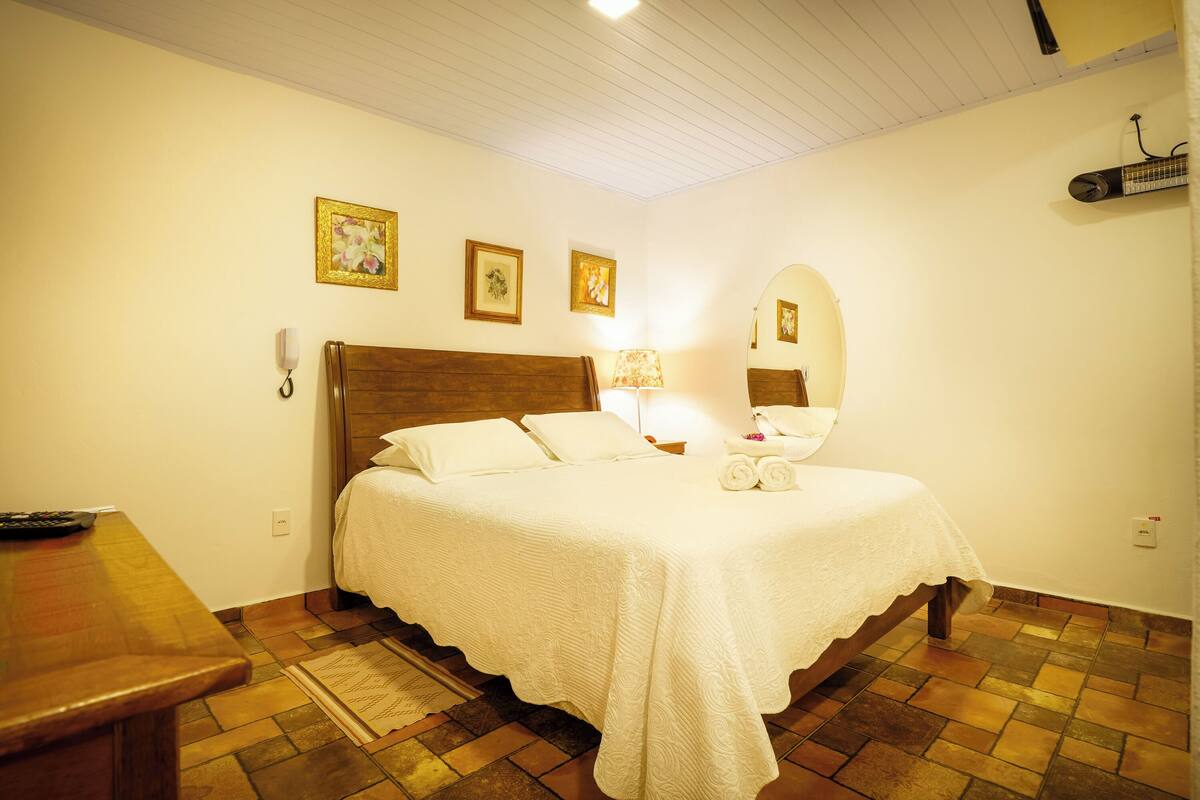Standard Chalet, Garden View | Free WiFi, bed sheets