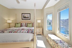 3 bedrooms, desk, iron/ironing board, travel cot - Magnolia 6 | Fireplace, Restaurant, Pool, Spa (Blowing Rock)