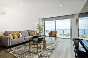 Villa | 5 bedrooms - Villa Vellure by Homie (Funchal)