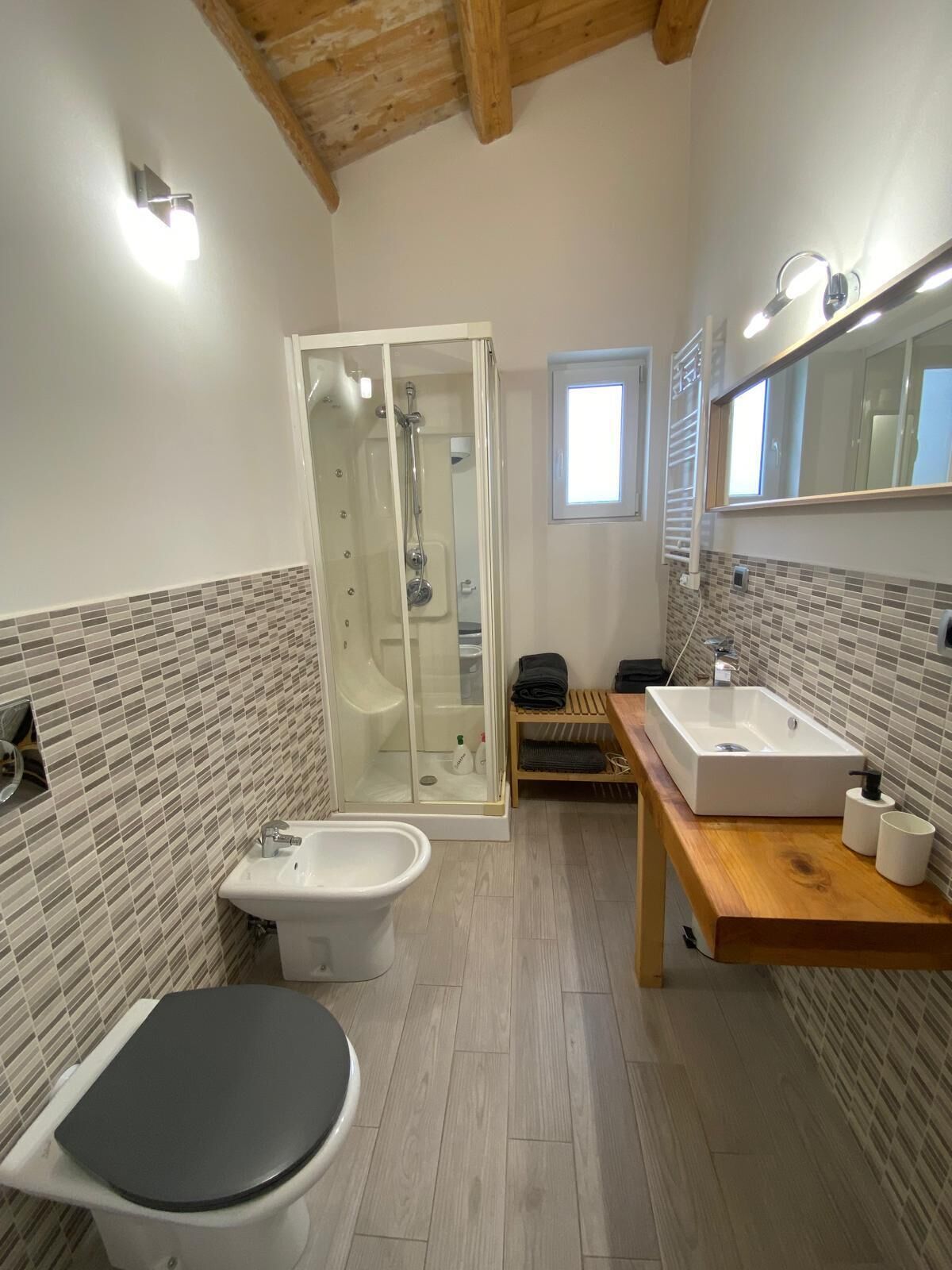 Hair dryer, towels, soap, toilet paper