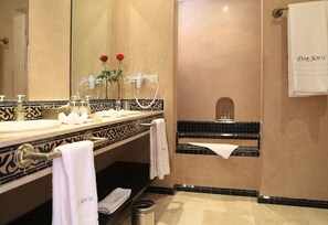 Bathroom - Dar Sofil Suites and Spa (Marrakech)