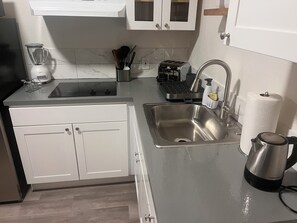 Microwave, stovetop