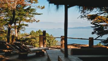 Suite Panoramique, vue mer | Terrasse/Patio