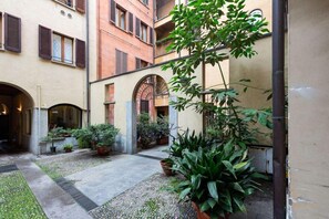 Property grounds - Brera Apartments in Garibaldi (Milan)