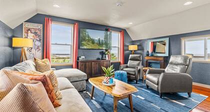 Harbor View Hideaway