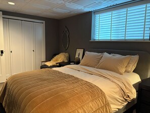 2 chambres, fer et planche à repasser, Wi-Fi gratuit, draps fournis