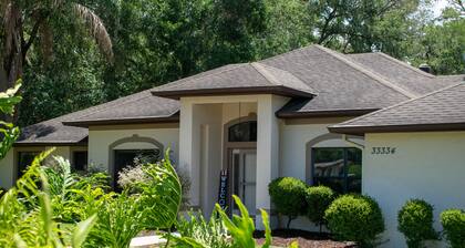 Spacious lake view home near Historic Downtown Mount Dora!