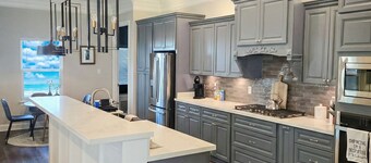 Experience the gold standard of Ocean Springs. Private 3BR home with a personal touch you won't find in hotels. Space, style, and local soul.