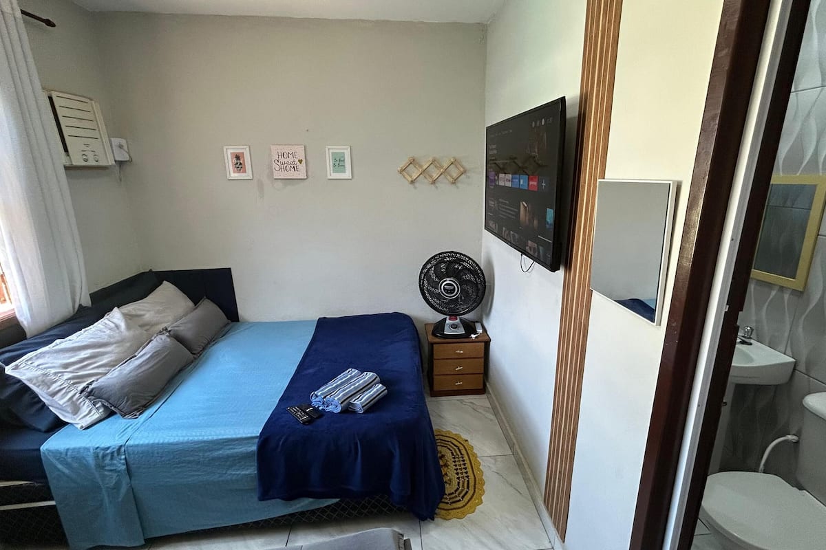 Chambre Confort Double ou avec lits jumeaux, vue piscine | 1 chambre, fer et planche à repasser, Wi-Fi gratuit