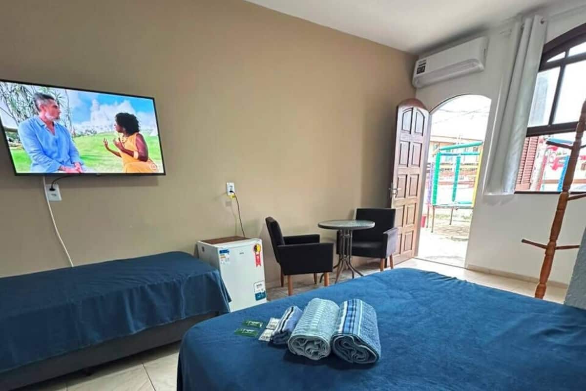 Comfort Quadruple Room | Iron/ironing board (on request), WiFi (free), bed sheets