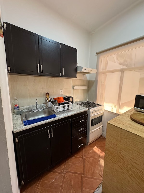Microwave, oven, stovetop, paper towels